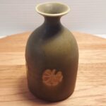 Lot A5 Japanese Pottery Vase